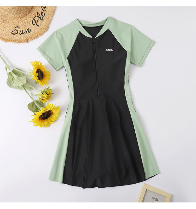 2025 New Swimsuit Women's Conservative Fairy Style Belly Covering Slimming One-Piece Hot Spring Summer Fashion Conservative Skirt Swimsuit