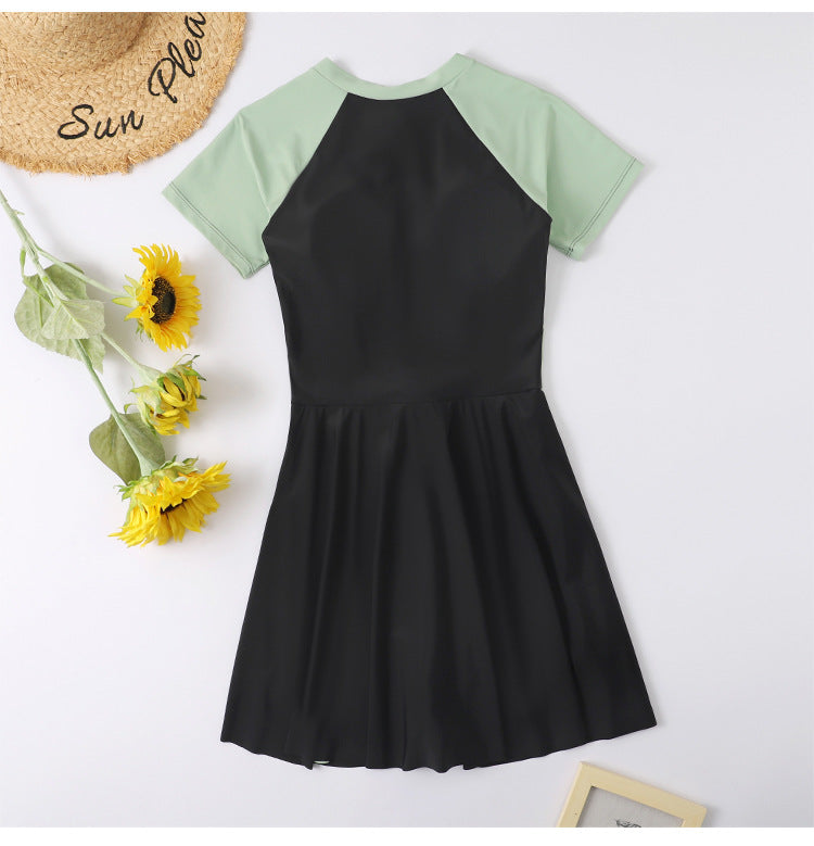2025 New Swimsuit Women's Conservative Fairy Style Belly Covering Slimming One-Piece Hot Spring Summer Fashion Conservative Skirt Swimsuit